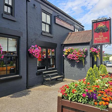 Hotel The Royal Oak Biddulph  Exterior foto